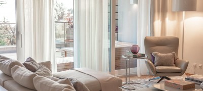 Tulle à l'intérieur du salon