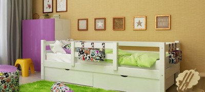 Description et règles pour choisir un lit avec tour de lit pour un enfant à partir de 2 ans