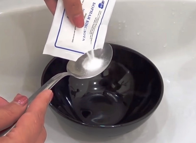 comment blanchir des choses avec de l'acide borique