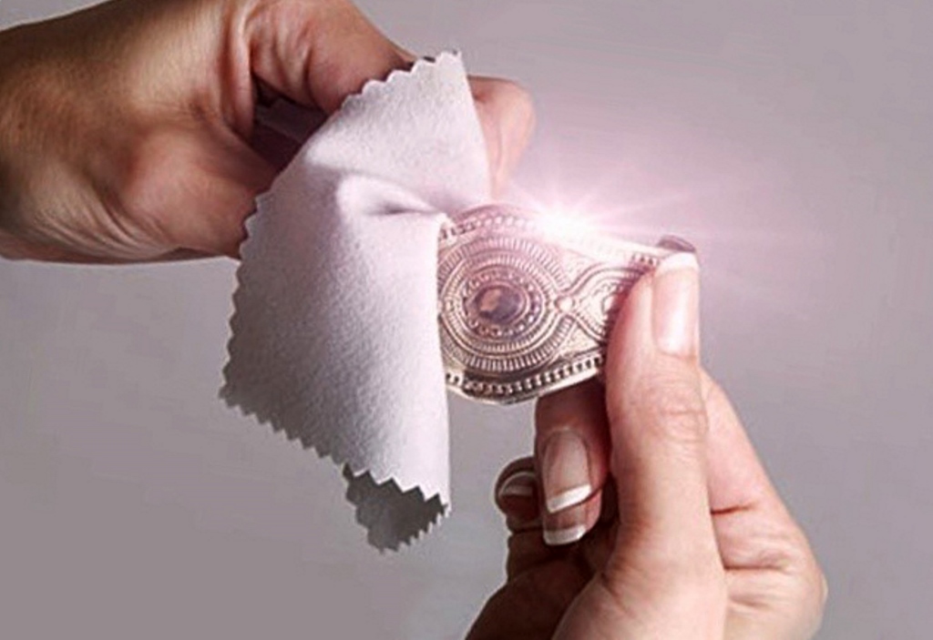 comment nettoyer l'argent