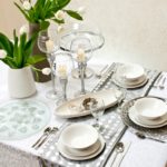 hermosa decoración de la mesa foto