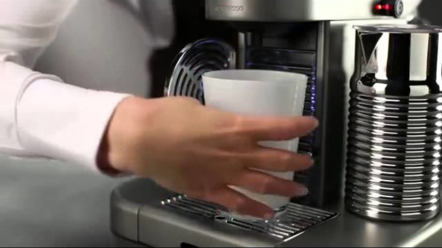 détartrage de la machine à café