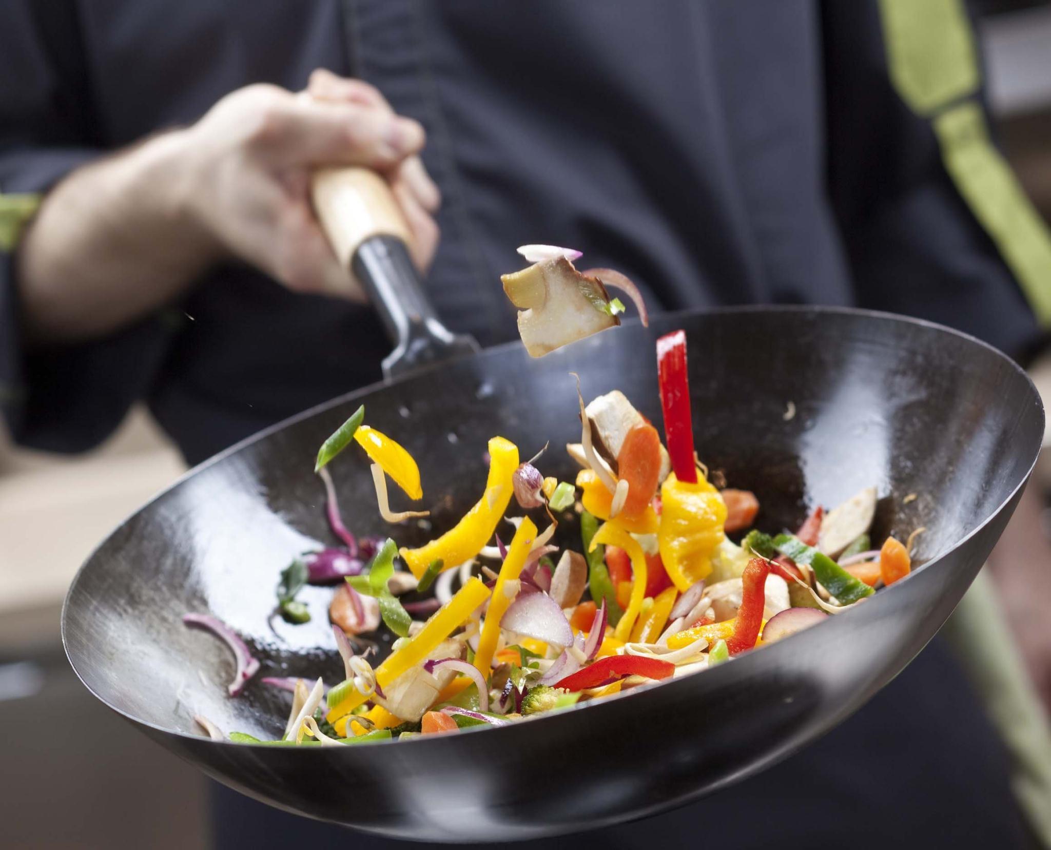 poêle wok comment choisir