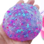 Slime DIY avec des paillettes
