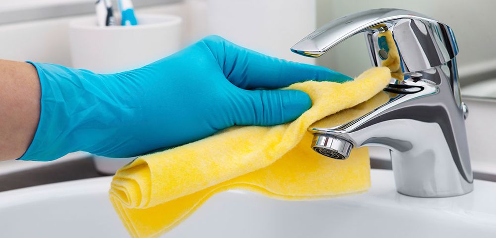 Nettoyer la salle de bain