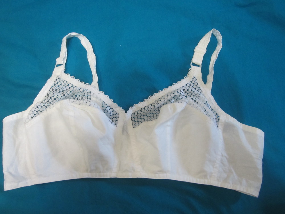 soutien-gorge en coton blanc