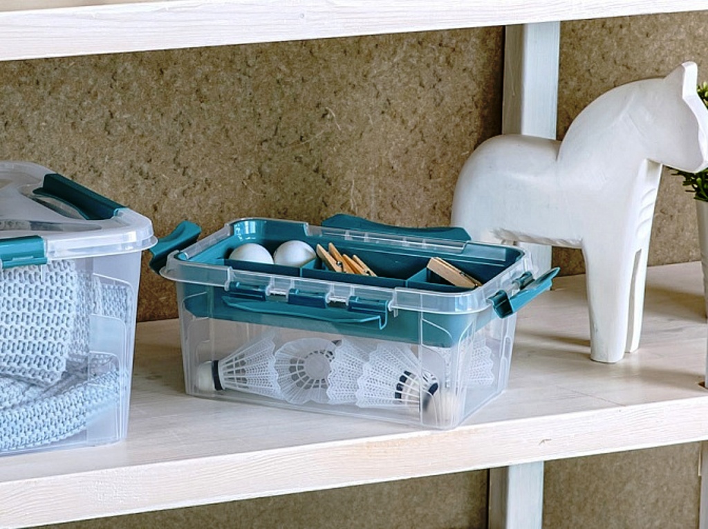 Plastikbehälter für den Haushalt