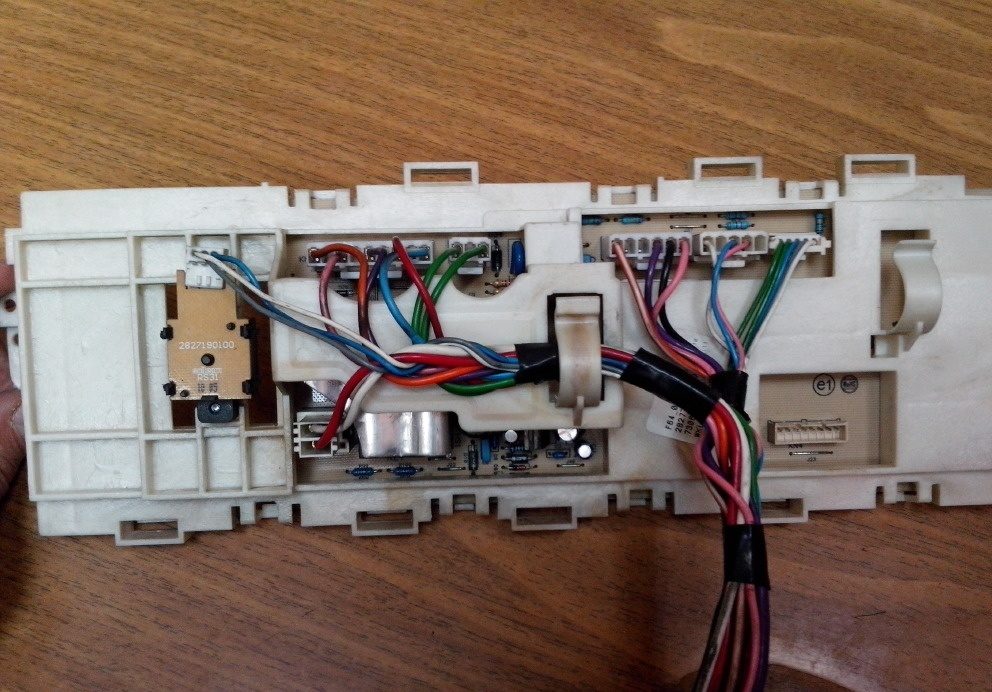 módulo de controle eletrônico