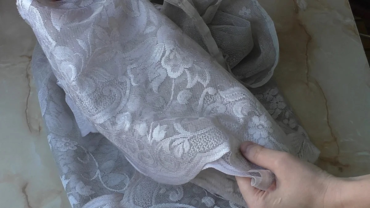laver les rideaux et le tulle