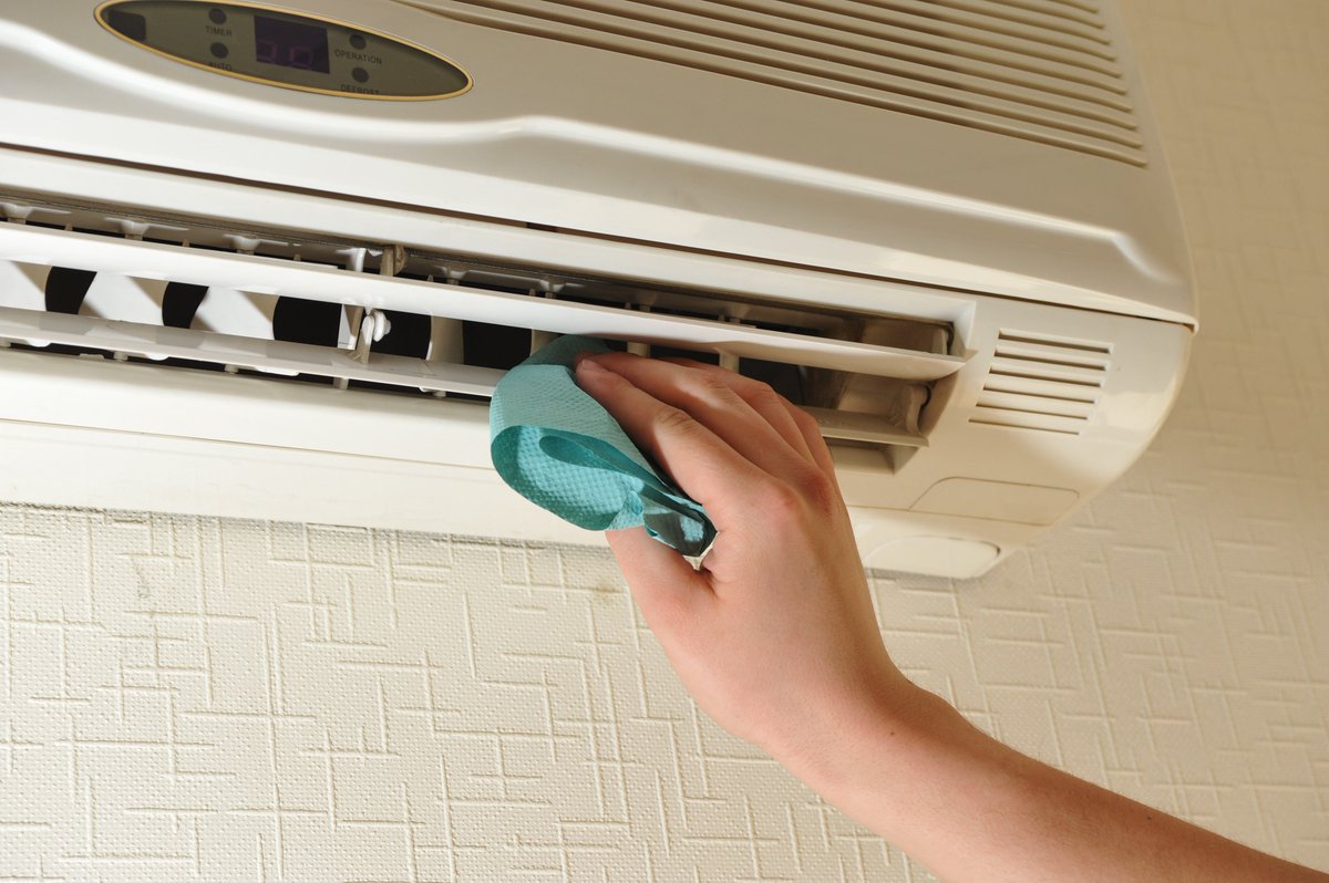 air conditioner maintenance