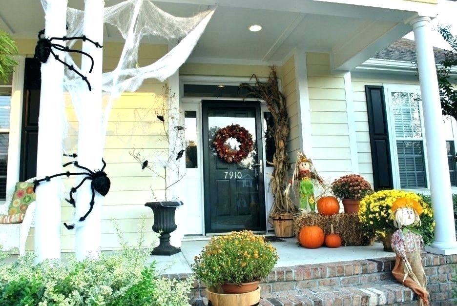 décor de porche d'halloween