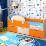 lit bébé avec tour de lit à partir de 2 ans