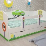 lit d'enfant avec pare-chocs et tiroirs à partir de 2 ans