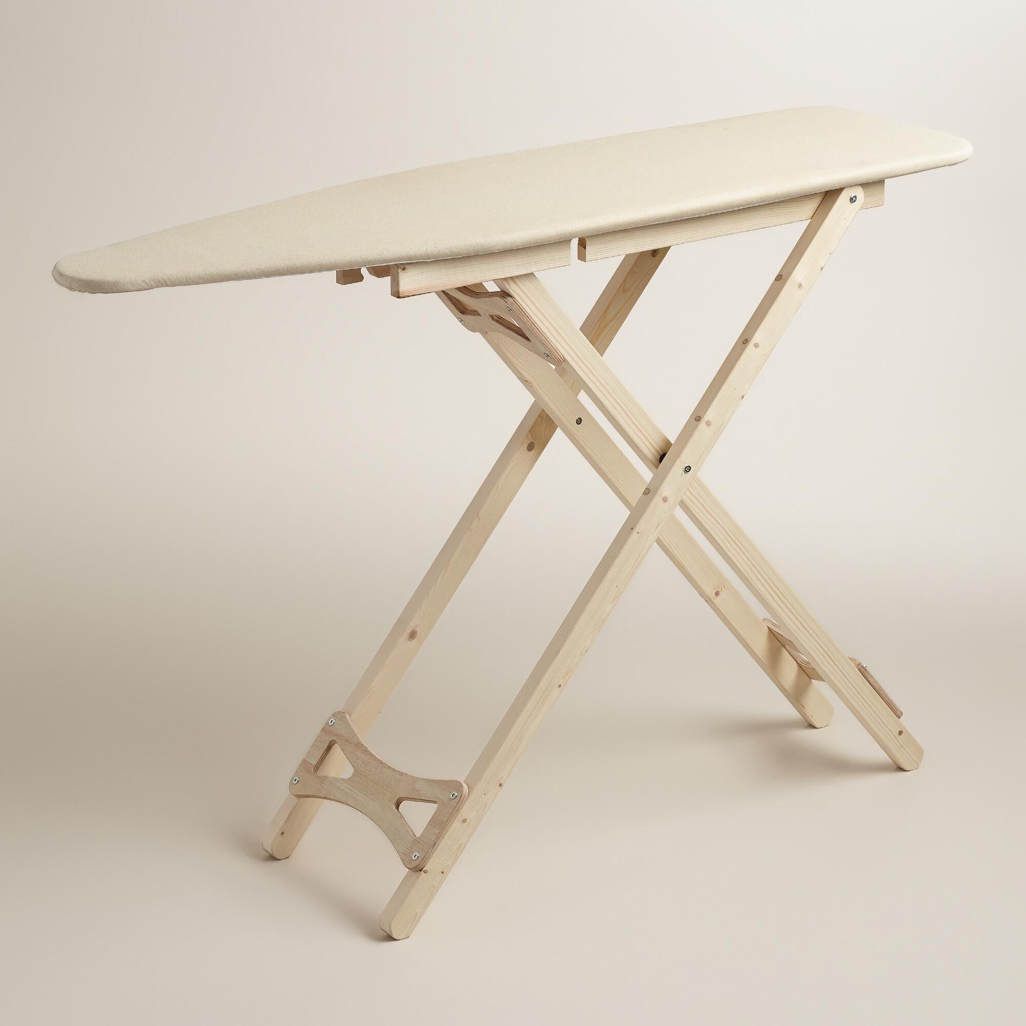 planche à repasser en bois