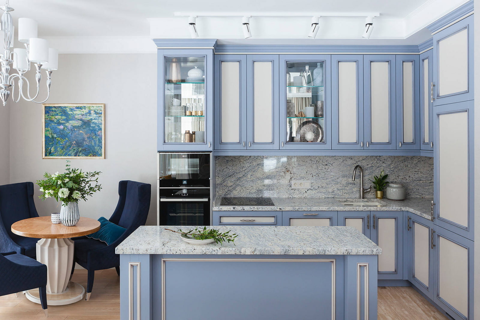 couleur bleu de la cuisine