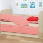 photo de l'intérieur des enfants du lit dauphin