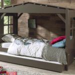 maisonnette pour enfants marron