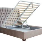 lit avec mécanisme de levage beige clair