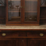 buffet de meubles semi-antiques
