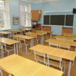 bureau d'école léger