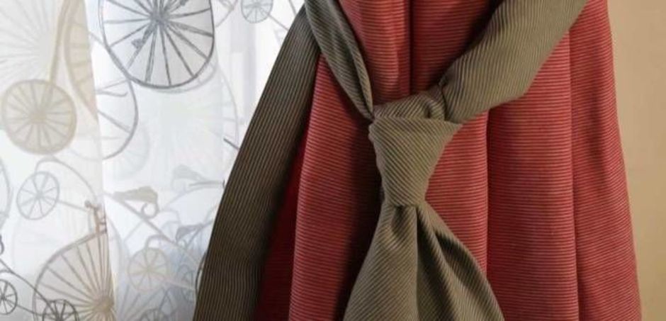 Attaches pour rideaux