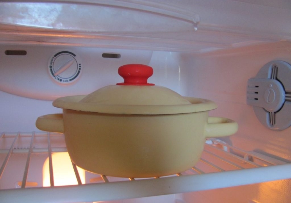 mettre au chaud au frigo