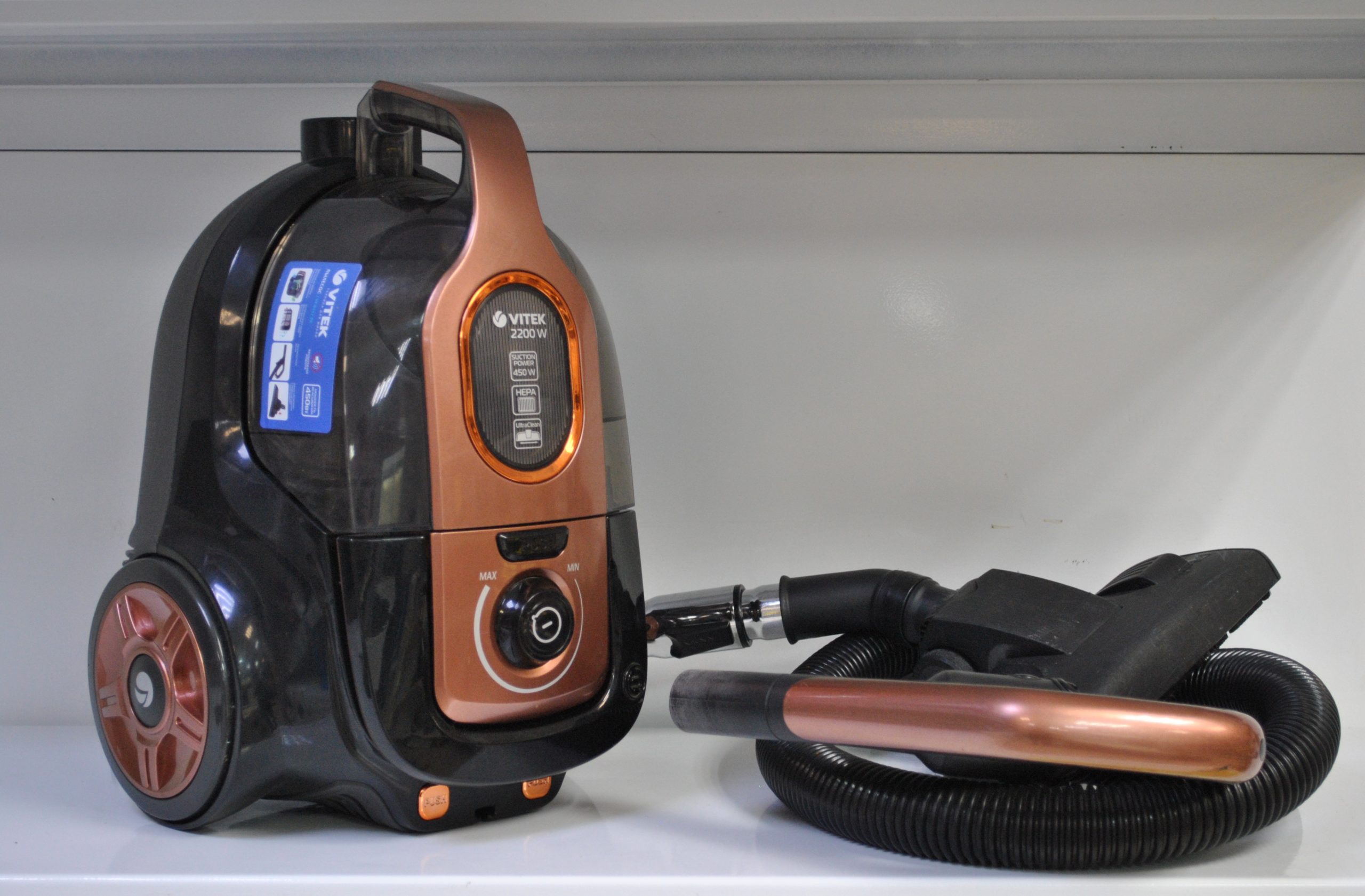 aspirador Vitek VT-8117