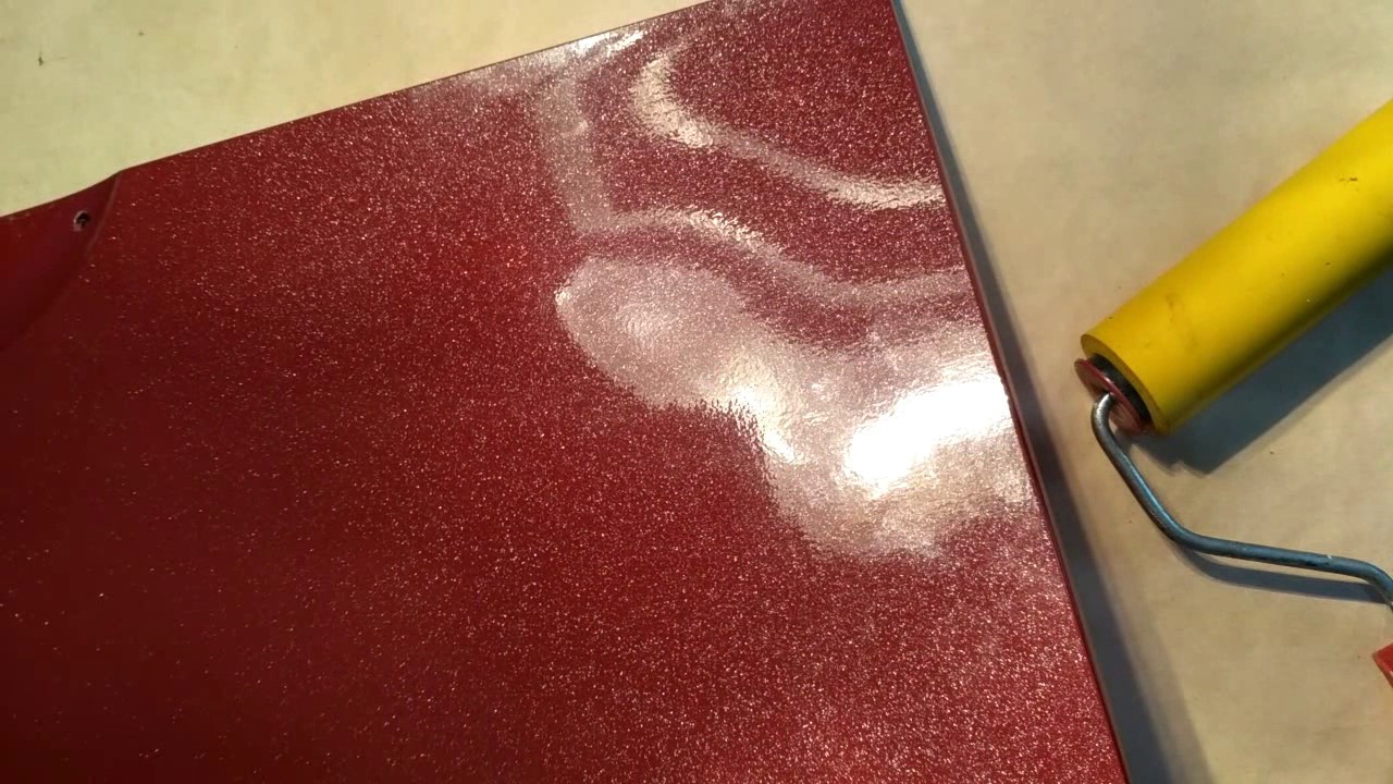 coller des meubles avec du papier d'aluminium