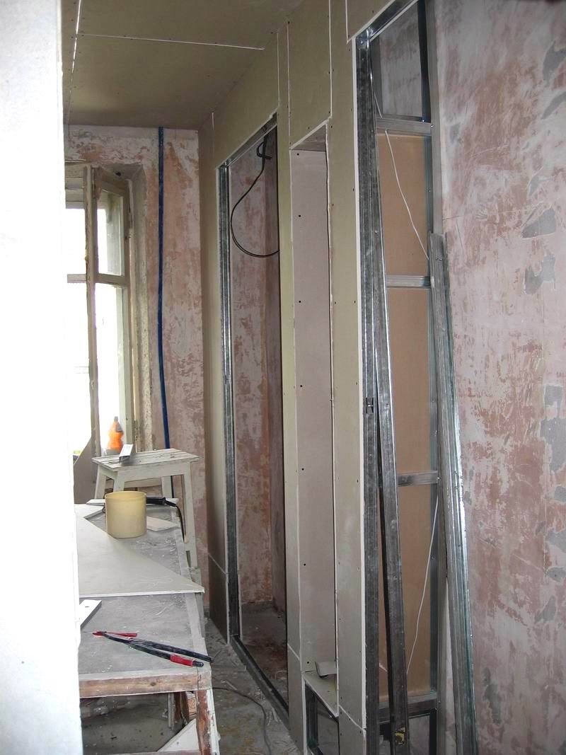 Installation von Trockenbauplatten