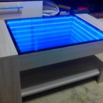 table élégante avec effet infini