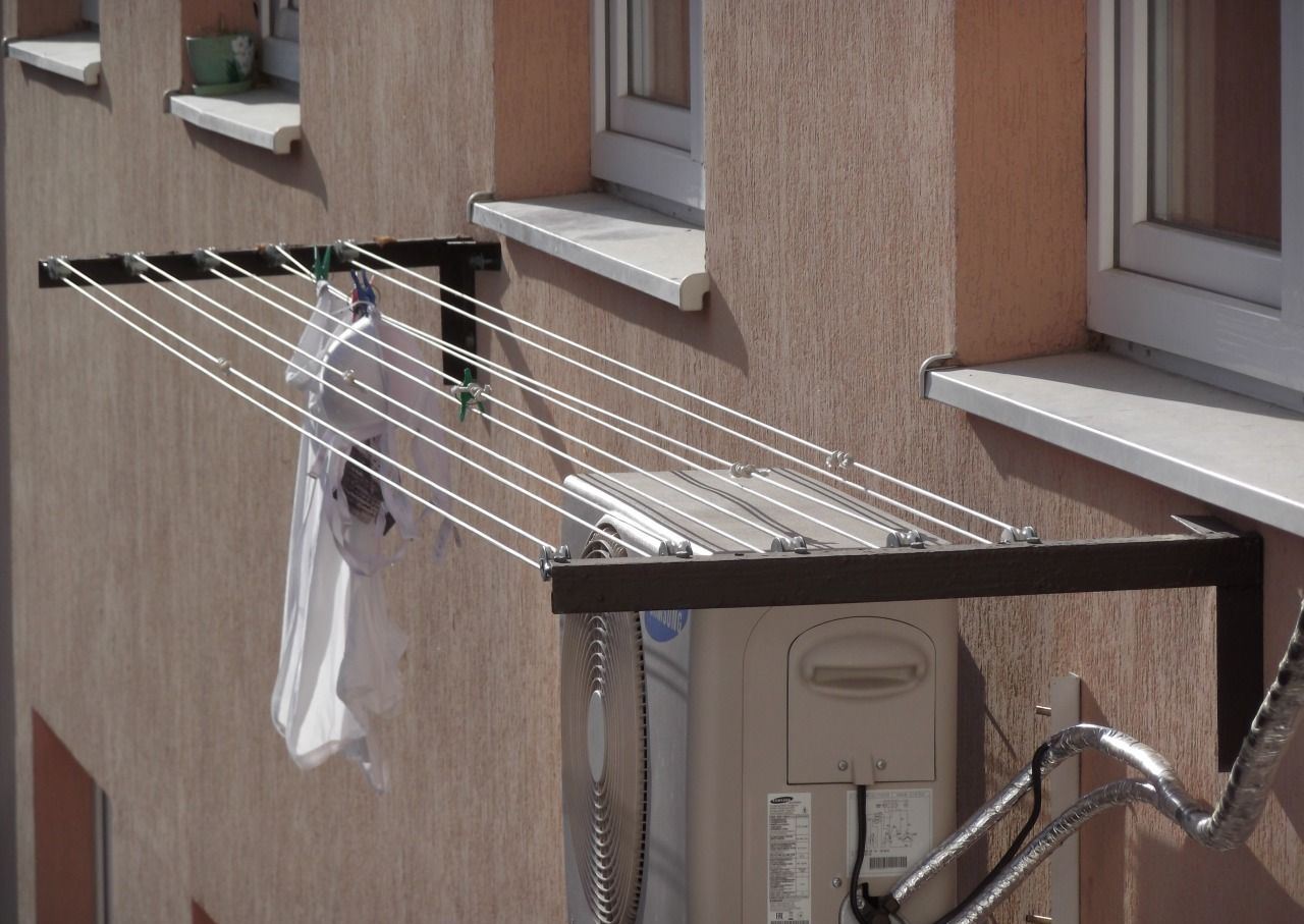 sécher les vêtements à l'extérieur