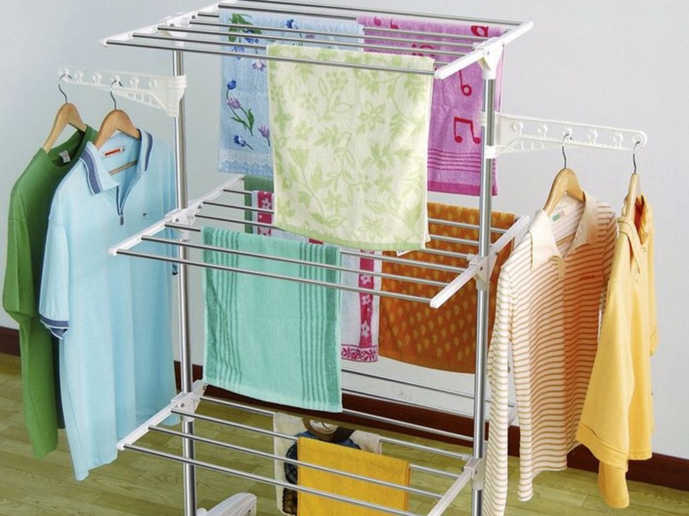 sécher les vêtements dans l'appartement