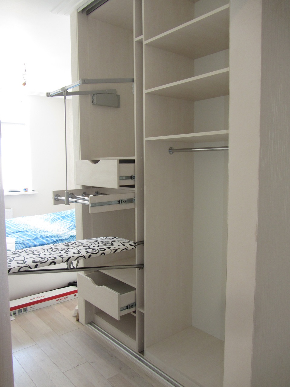surface de planche pliante compacte