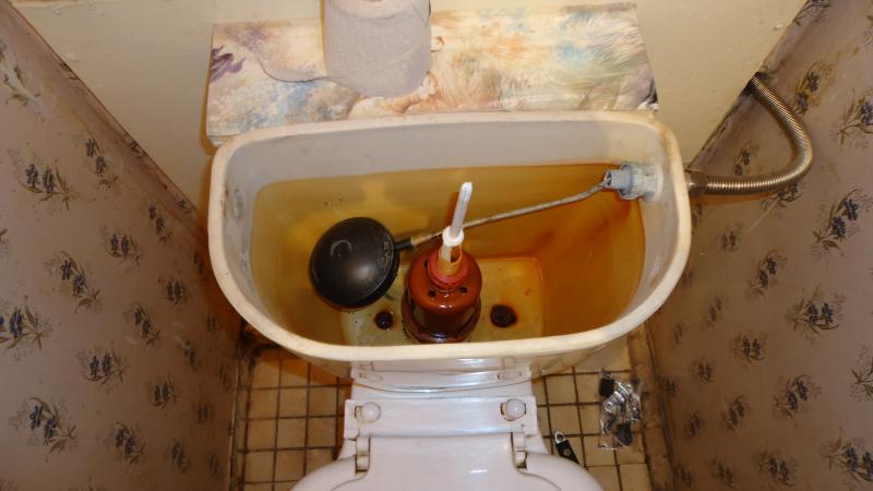 réservoir à l'intérieur