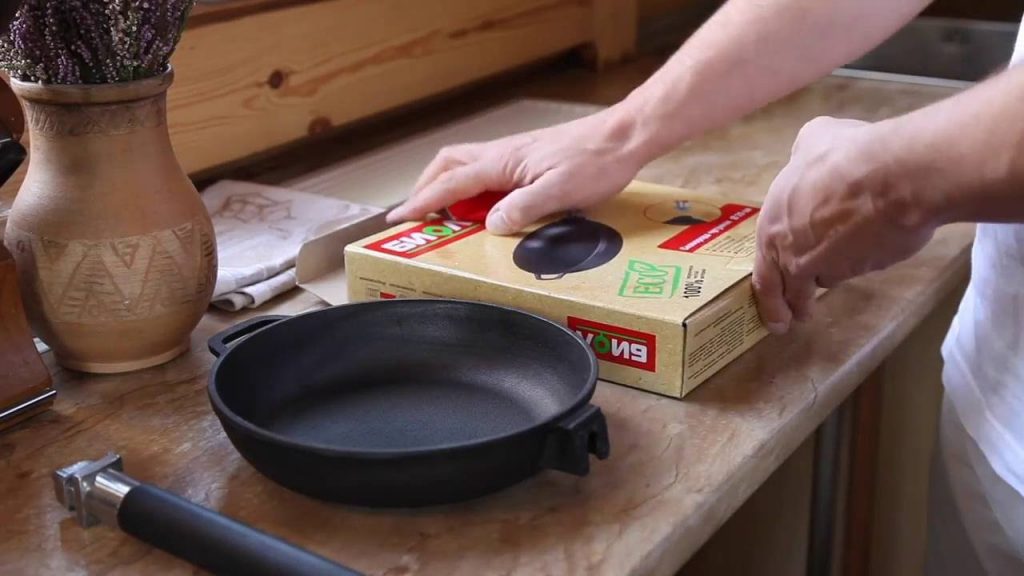 recozimento seguro de uma panela de ferro fundido