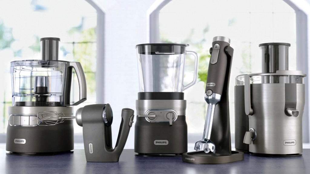what is the difference between a blender and a photo mixer