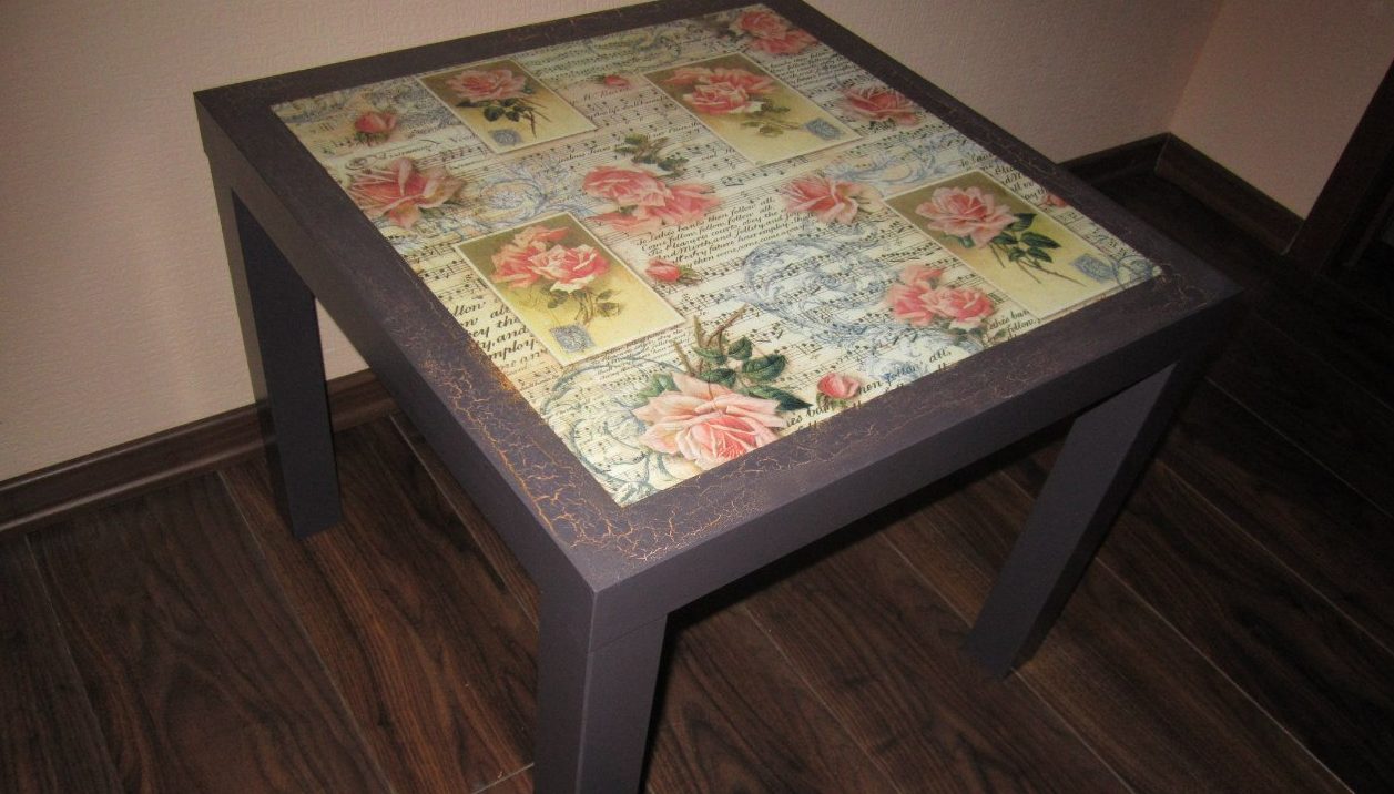 table basse de découpage