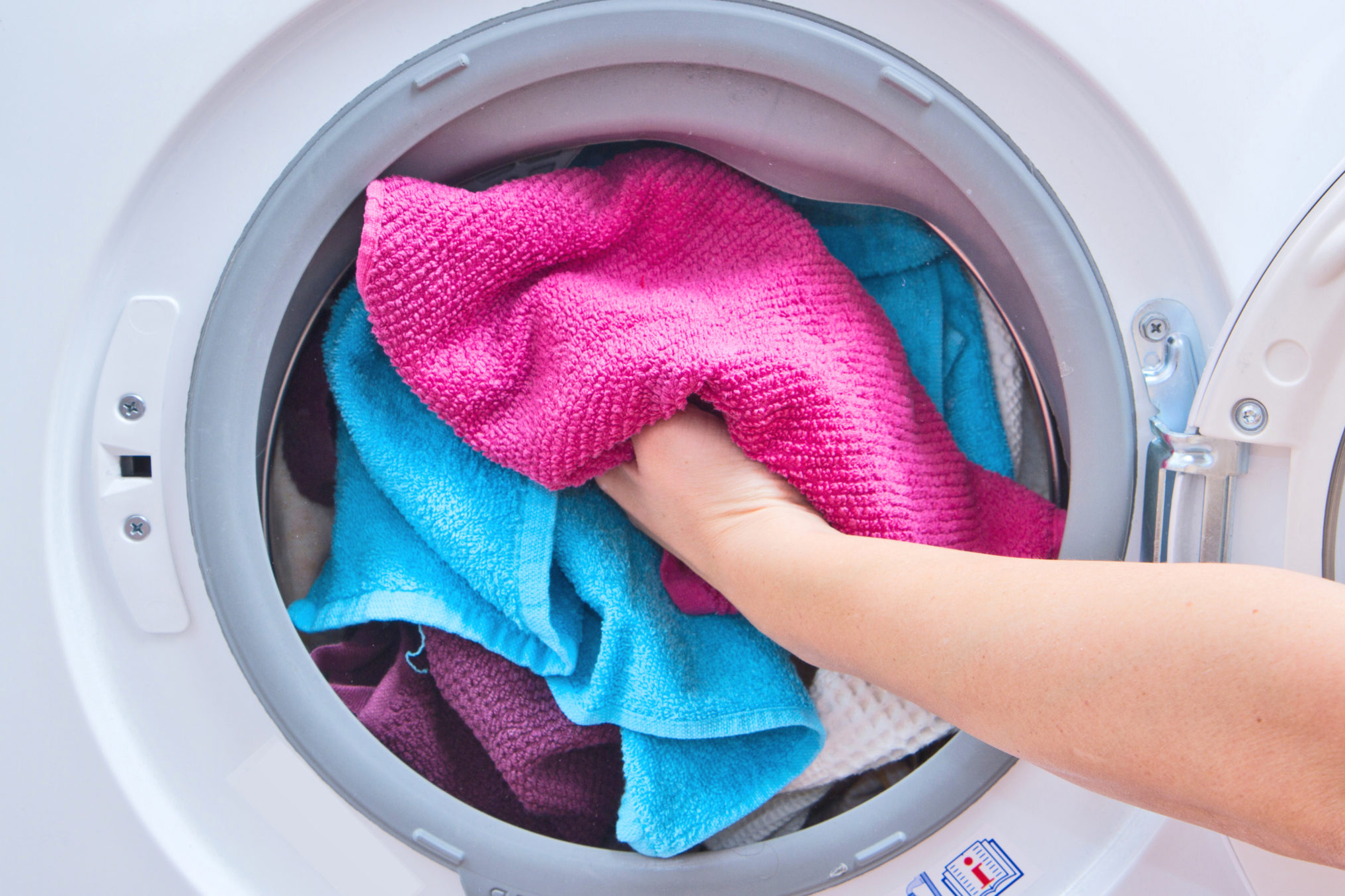 temperature for washing towels in the machine