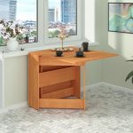 table pliante dans la cuisine