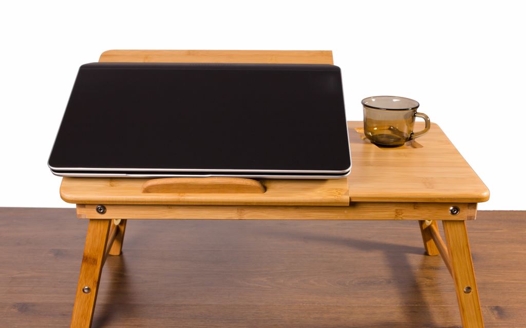 Mesa de cama para portátil