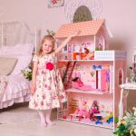 présentoir de jouets de maison