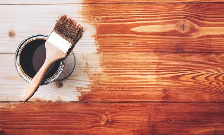 peintures et vernis pour bois
