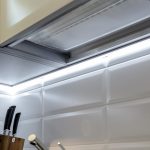 casque d'éclairage dans la photo de décor de cuisine