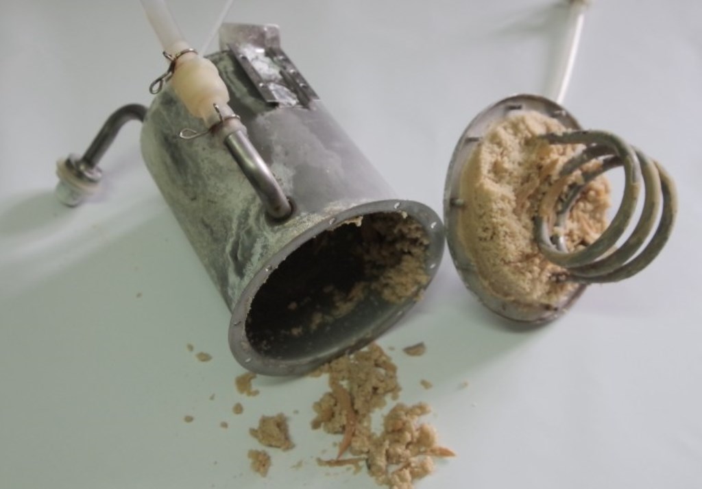 limescale trong tủ lạnh