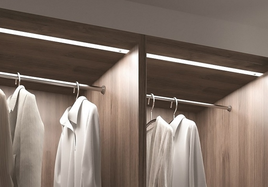 Beleuchtungsoptionen für den Kleiderschrank