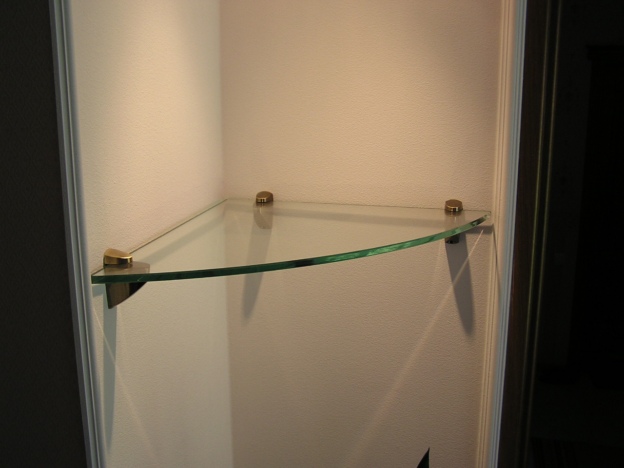 étagère en verre