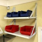 étagères et étagères dans les idées de décoration de garage