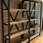étagères et étagères dans les idées d'intérieur de garage