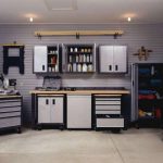 étagères et étagères dans les options de photo de garage