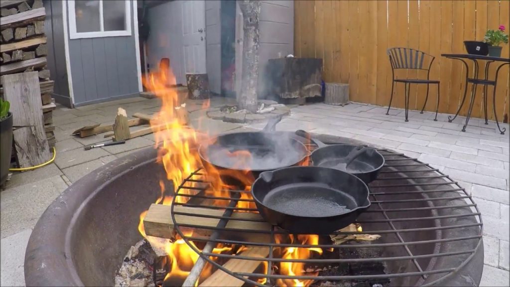 calcinação da panela no fogo